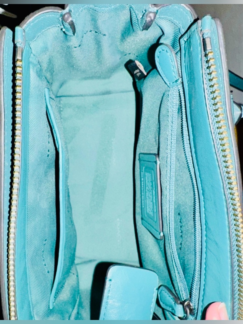 Coach Mini Swagger 21 Pebble Leather Satchel w Removable Strap 2018 - Like New - Picture 10 of 16